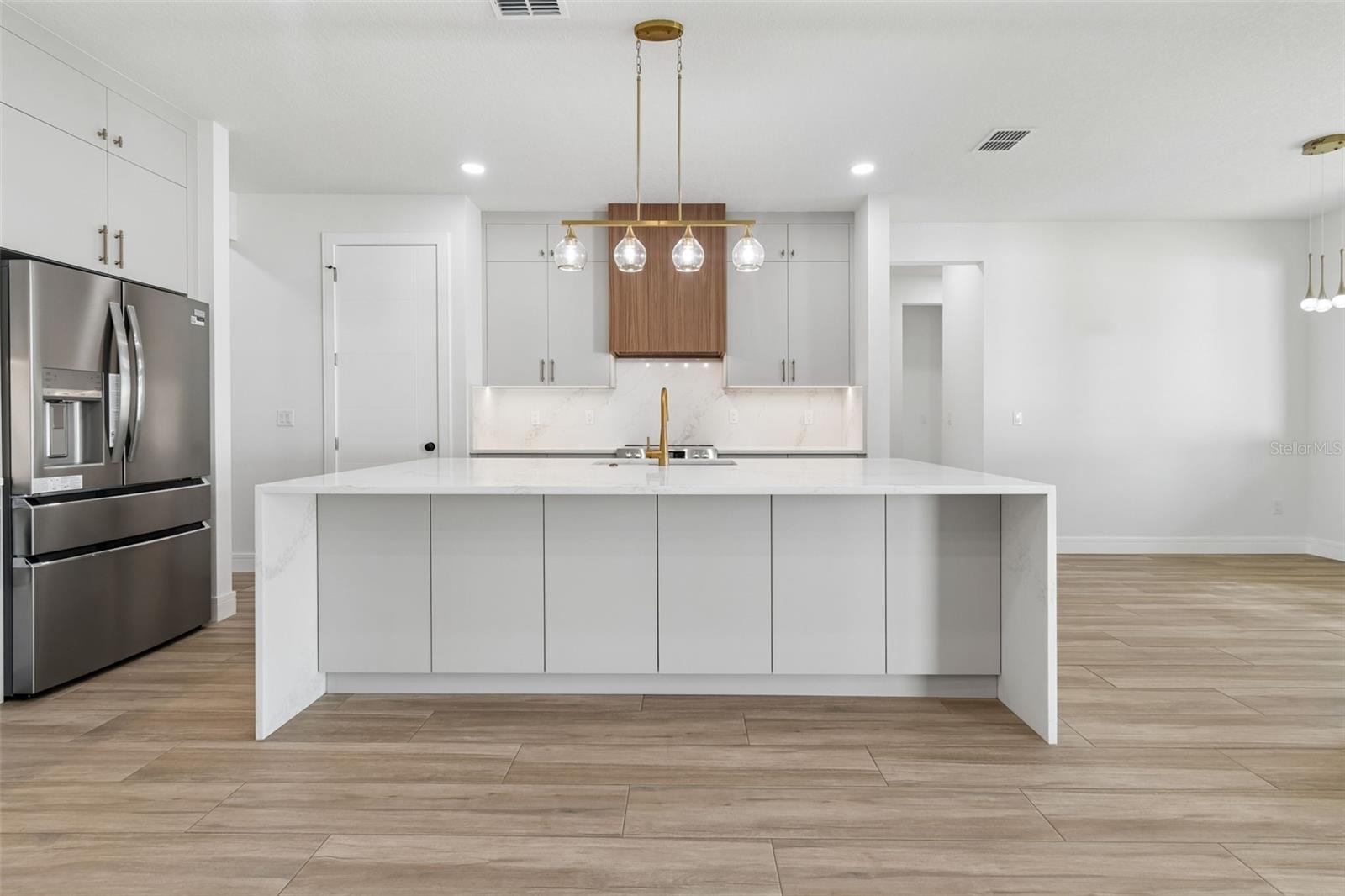Image 13 of 50 For 1810 Erna Drive