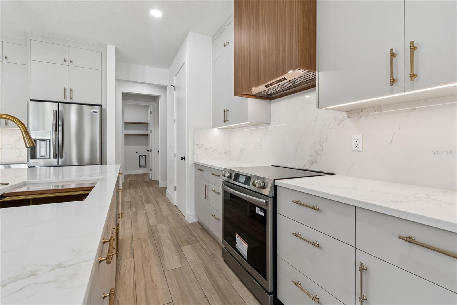 Image 15 of 50 For 1810 Erna Drive