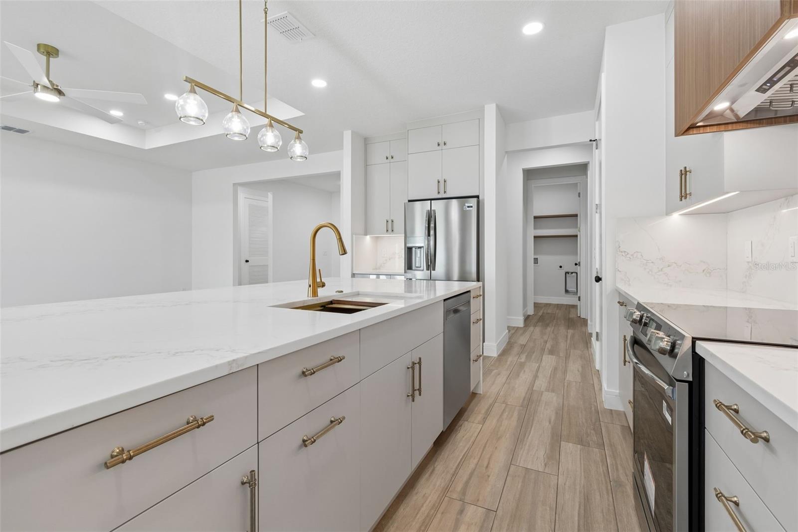 Image 16 of 50 For 1810 Erna Drive