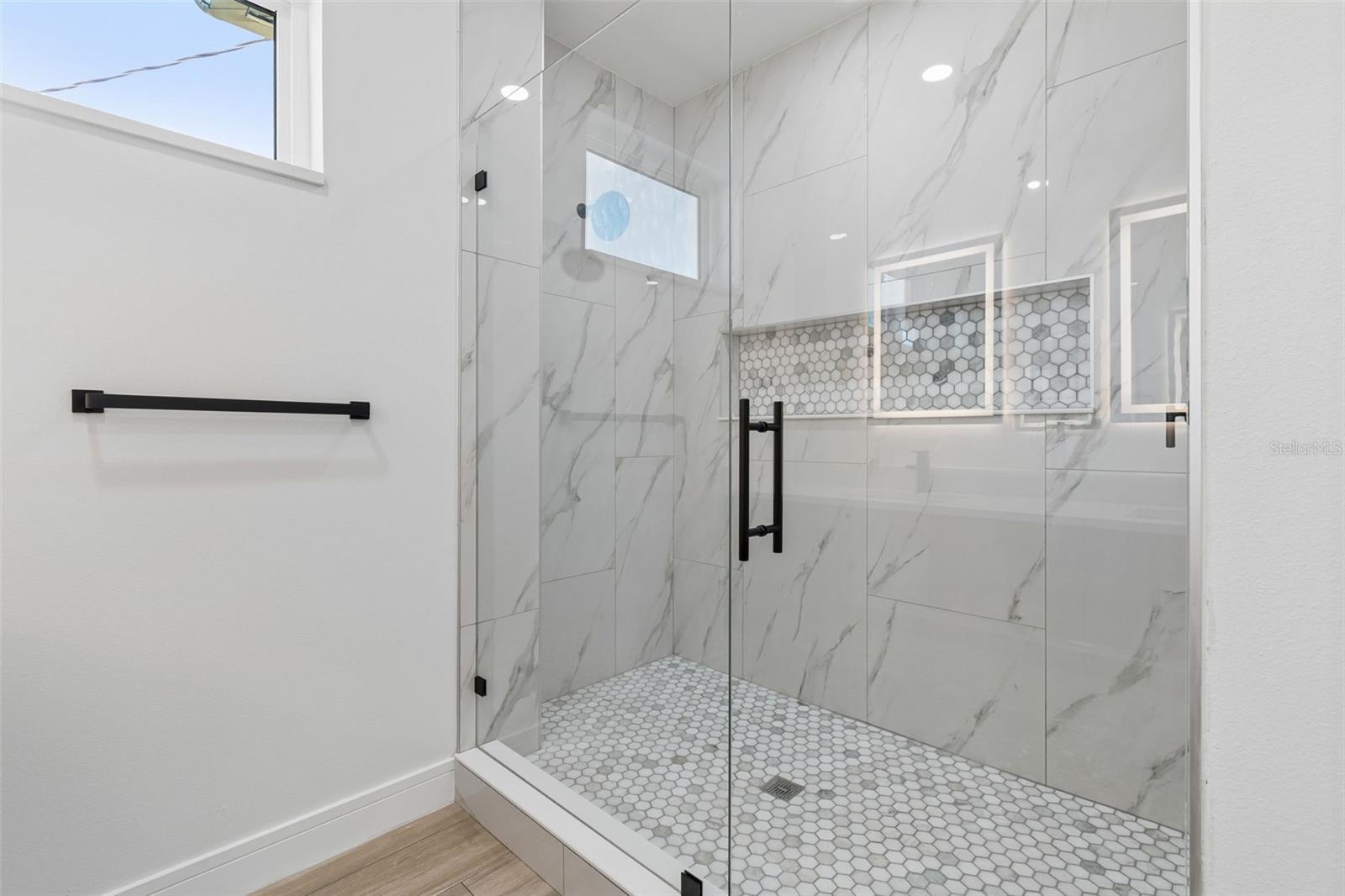 Image 37 of 50 For 1810 Erna Drive