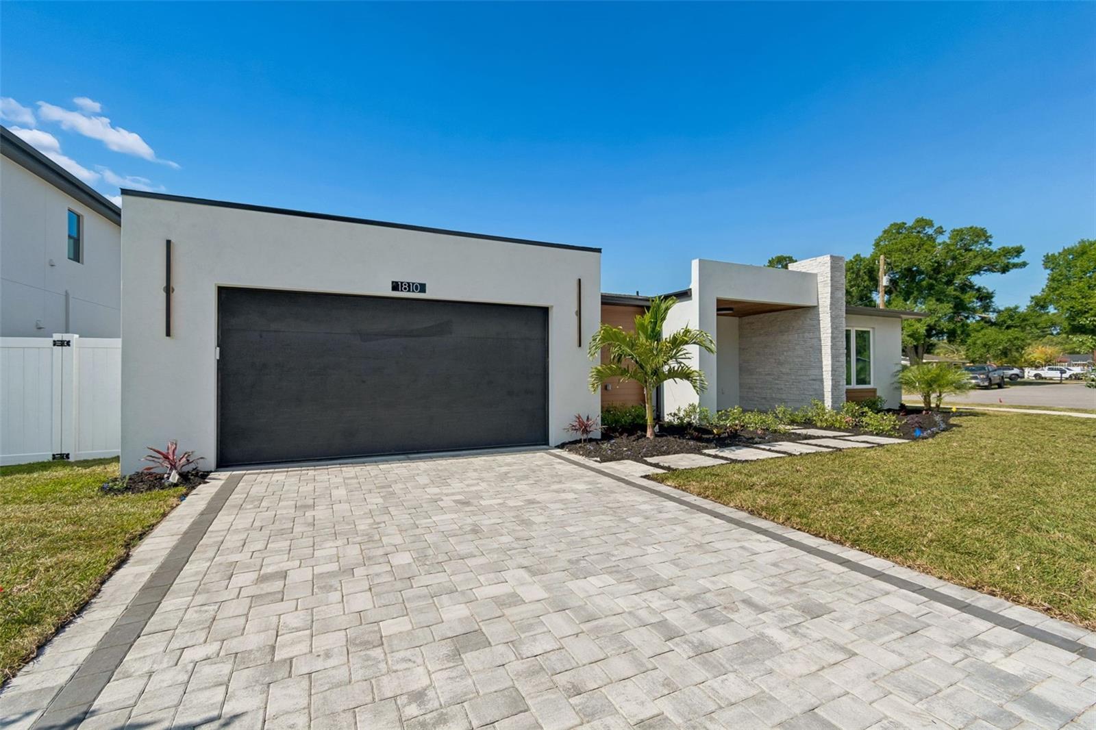 Image 4 of 50 For 1810 Erna Drive
