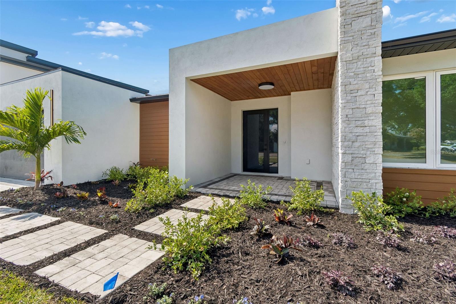 Image 5 of 50 For 1810 Erna Drive