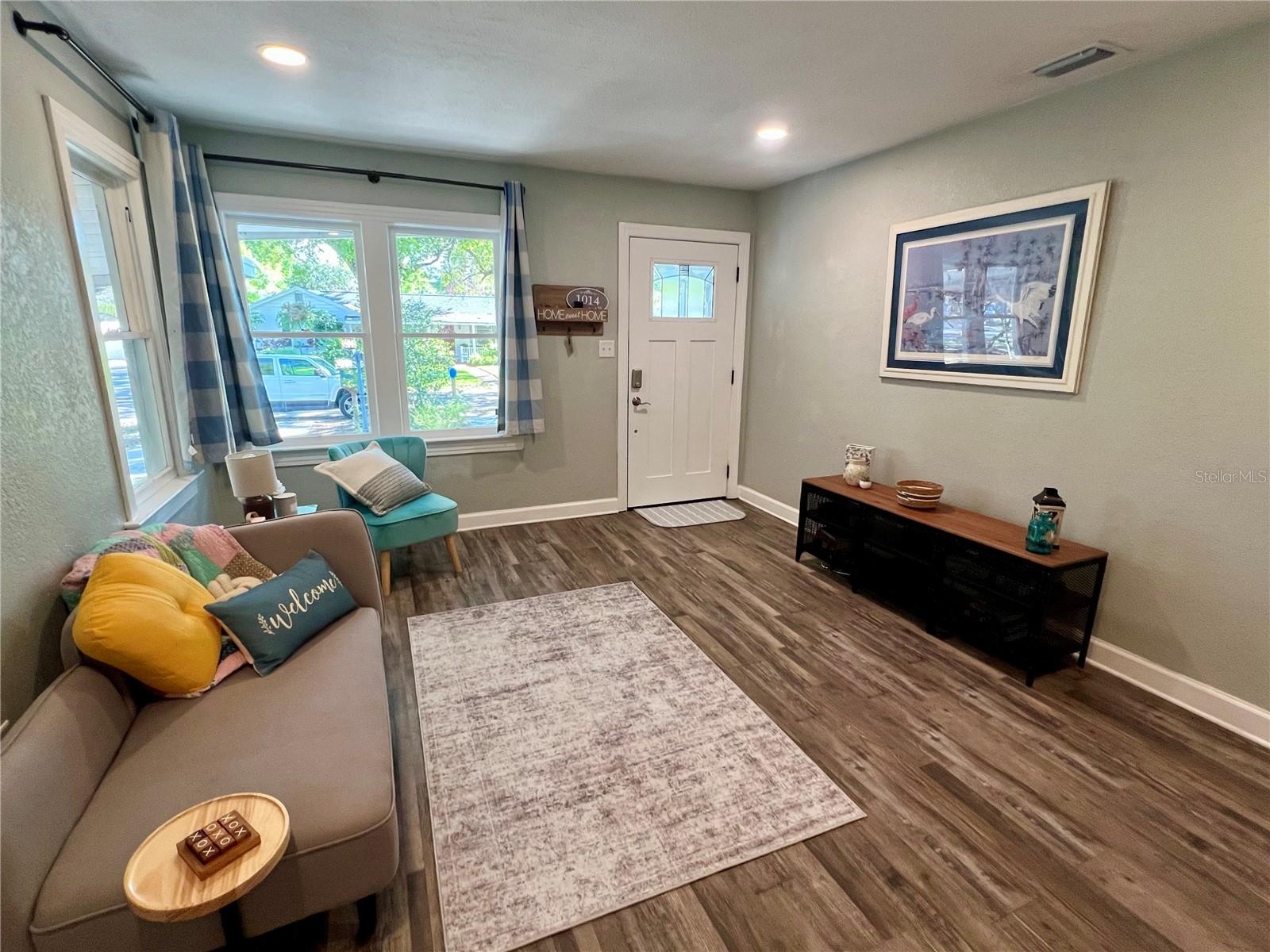 Image 14 of 61 For 1014 Crawford Street