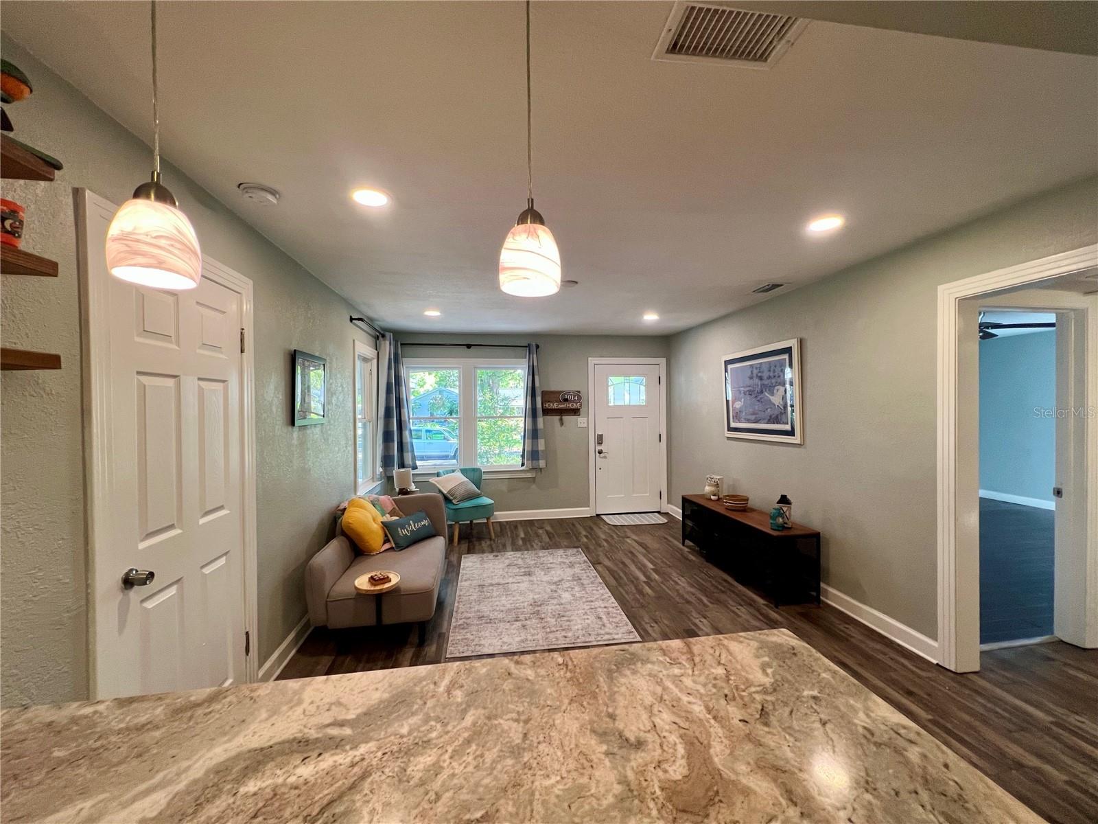 Image 23 of 61 For 1014 Crawford Street