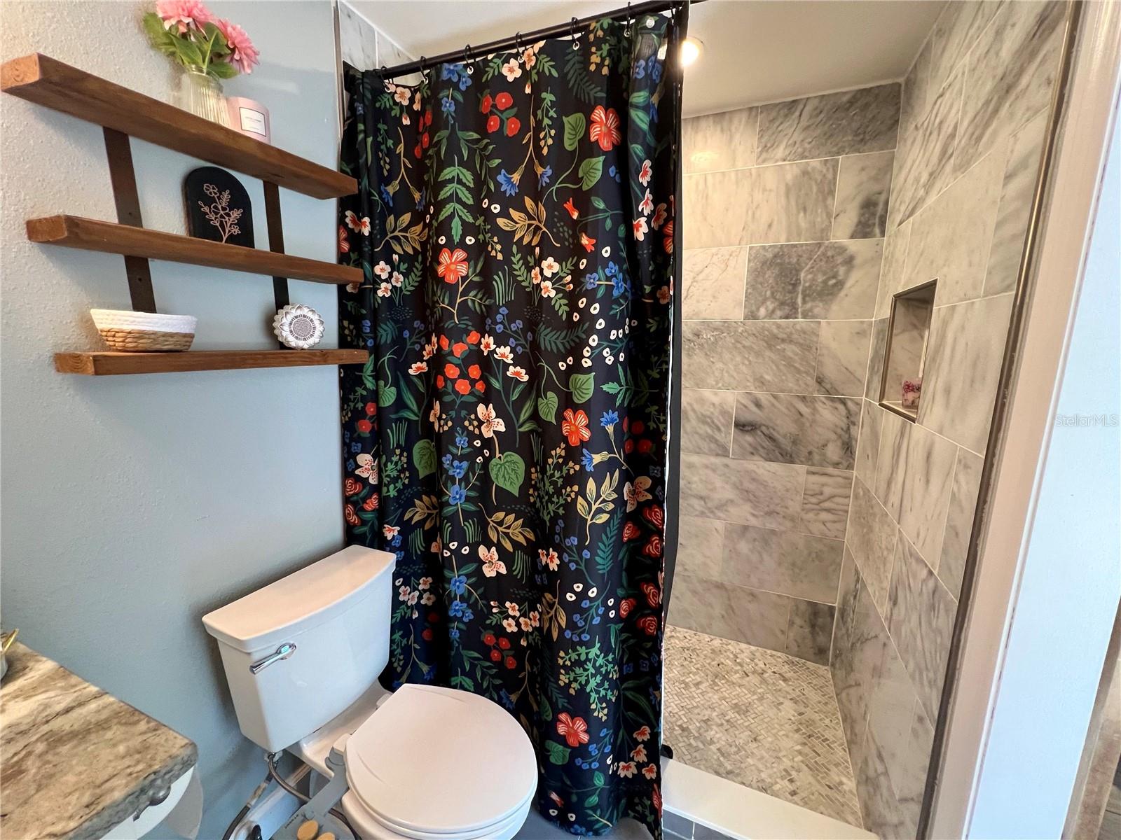 Image 45 of 61 For 1014 Crawford Street