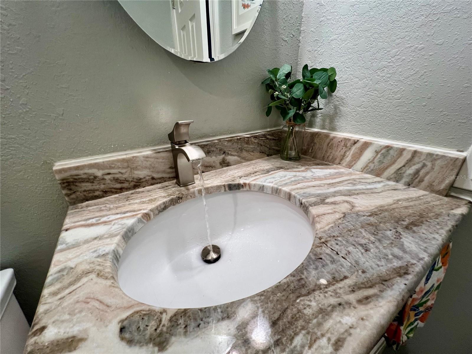 Image 52 of 61 For 1014 Crawford Street