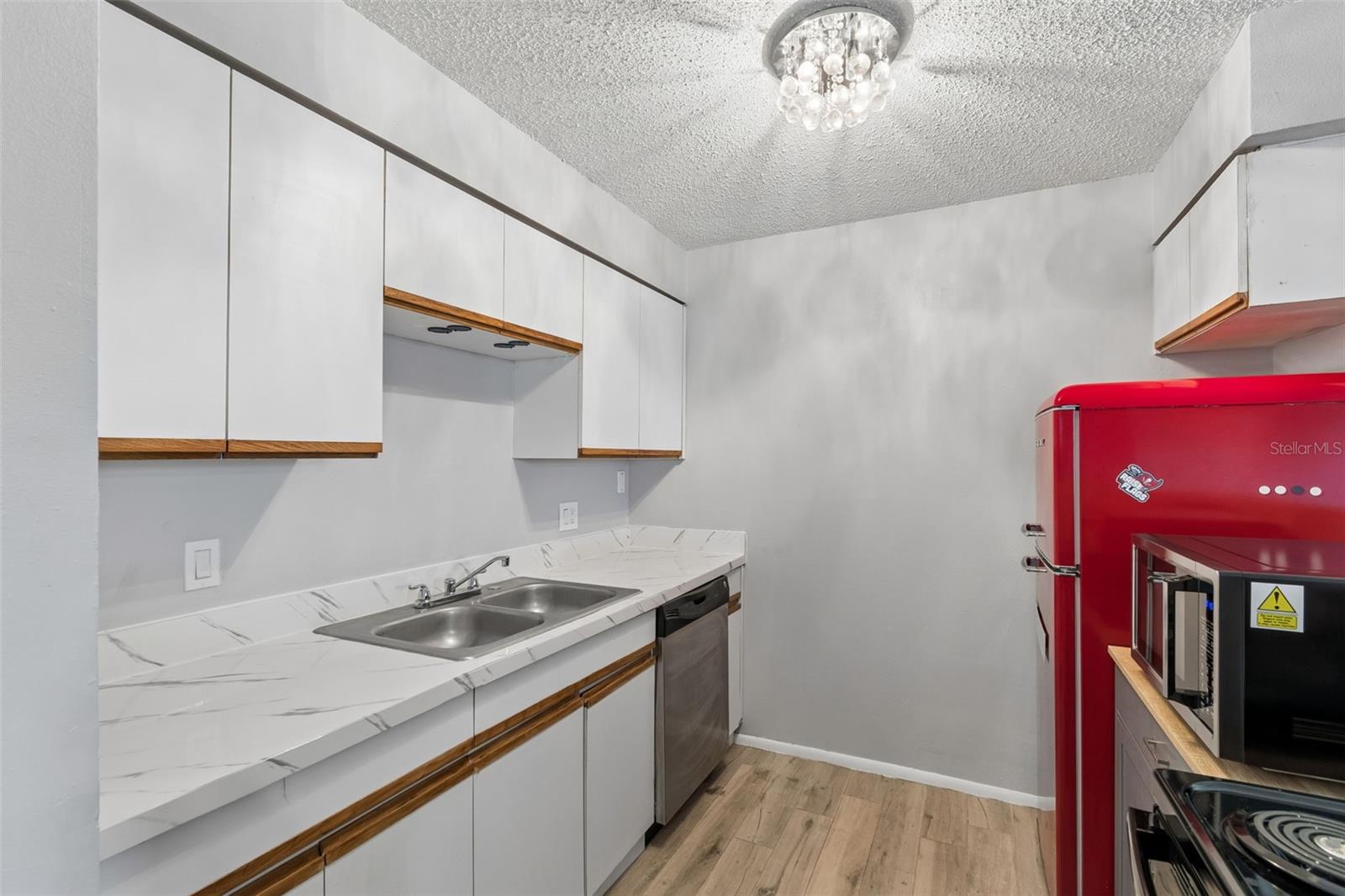 Image 11 of 31 For 4335 Aegean Drive 136a