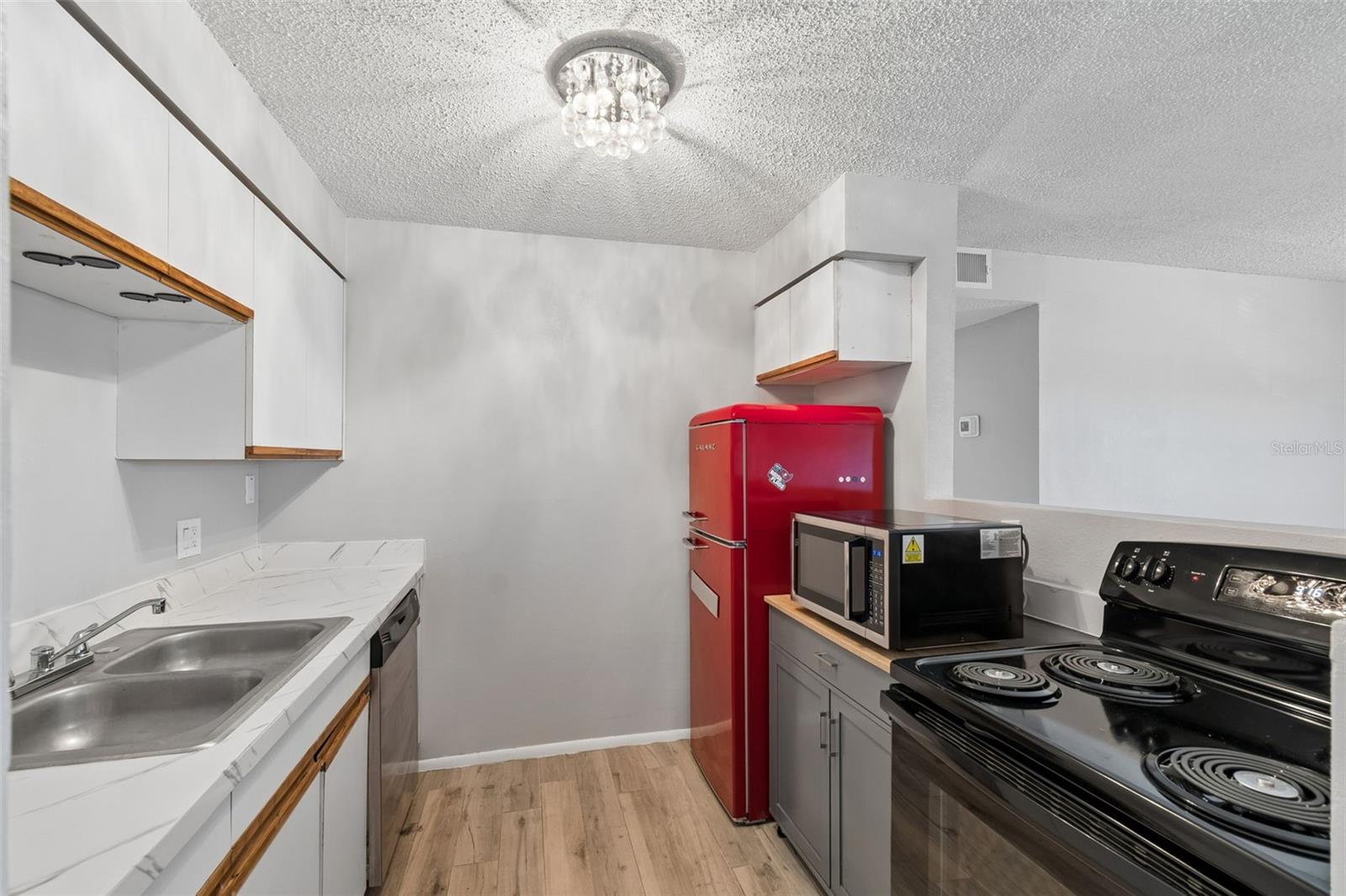 Image 12 of 31 For 4335 Aegean Drive 136a