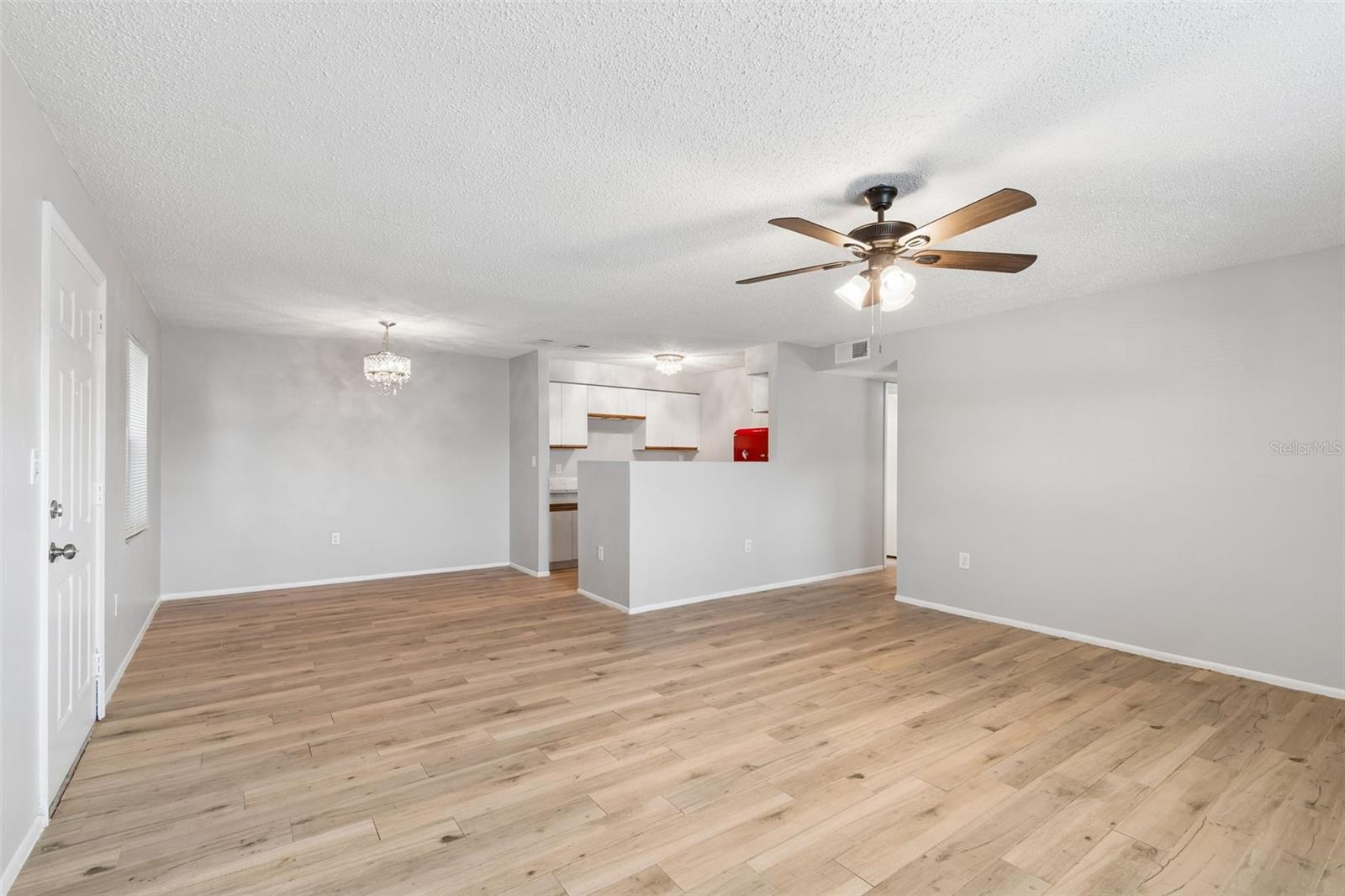 Image 6 of 31 For 4335 Aegean Drive 136a