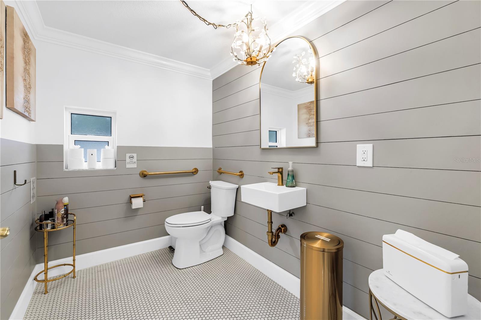 Image 13 of 29 For 2200 49th Street N