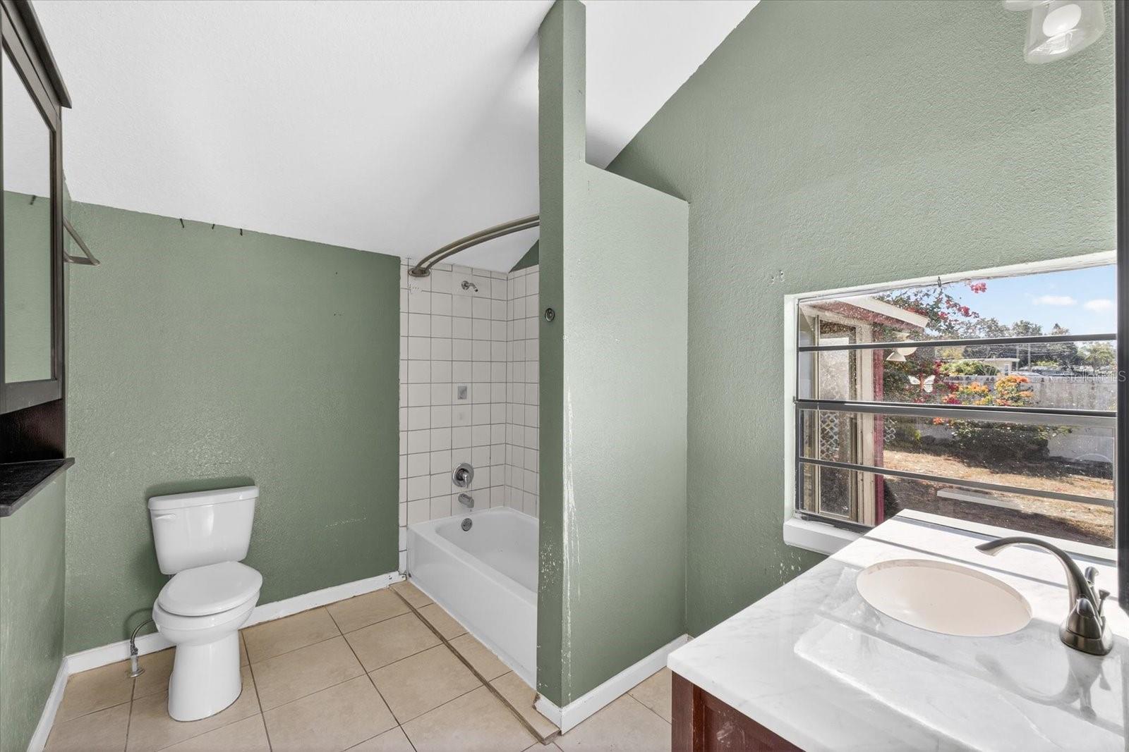 Image 26 of 34 For 2850 59th Avenue N