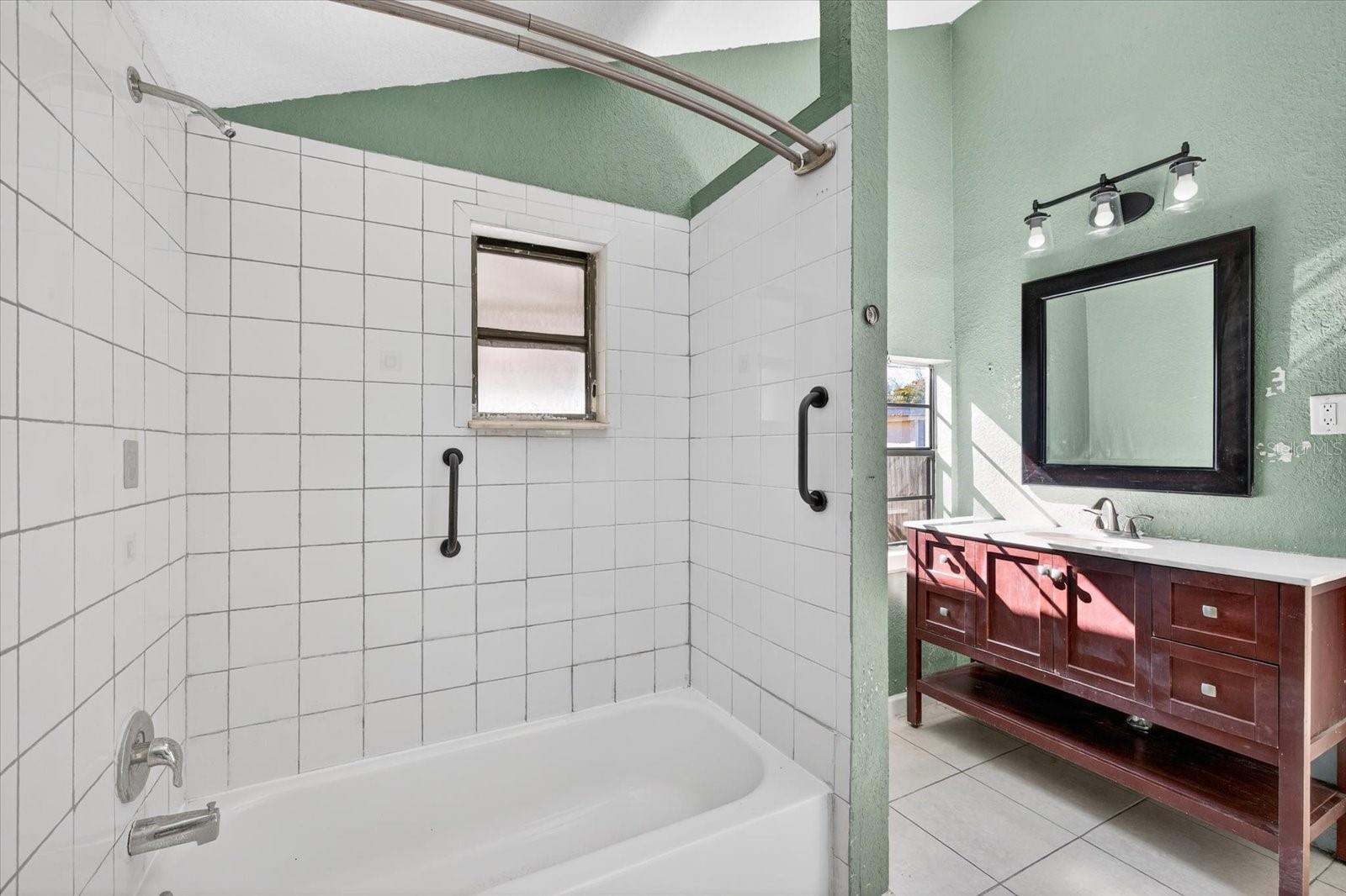 Image 27 of 34 For 2850 59th Avenue N