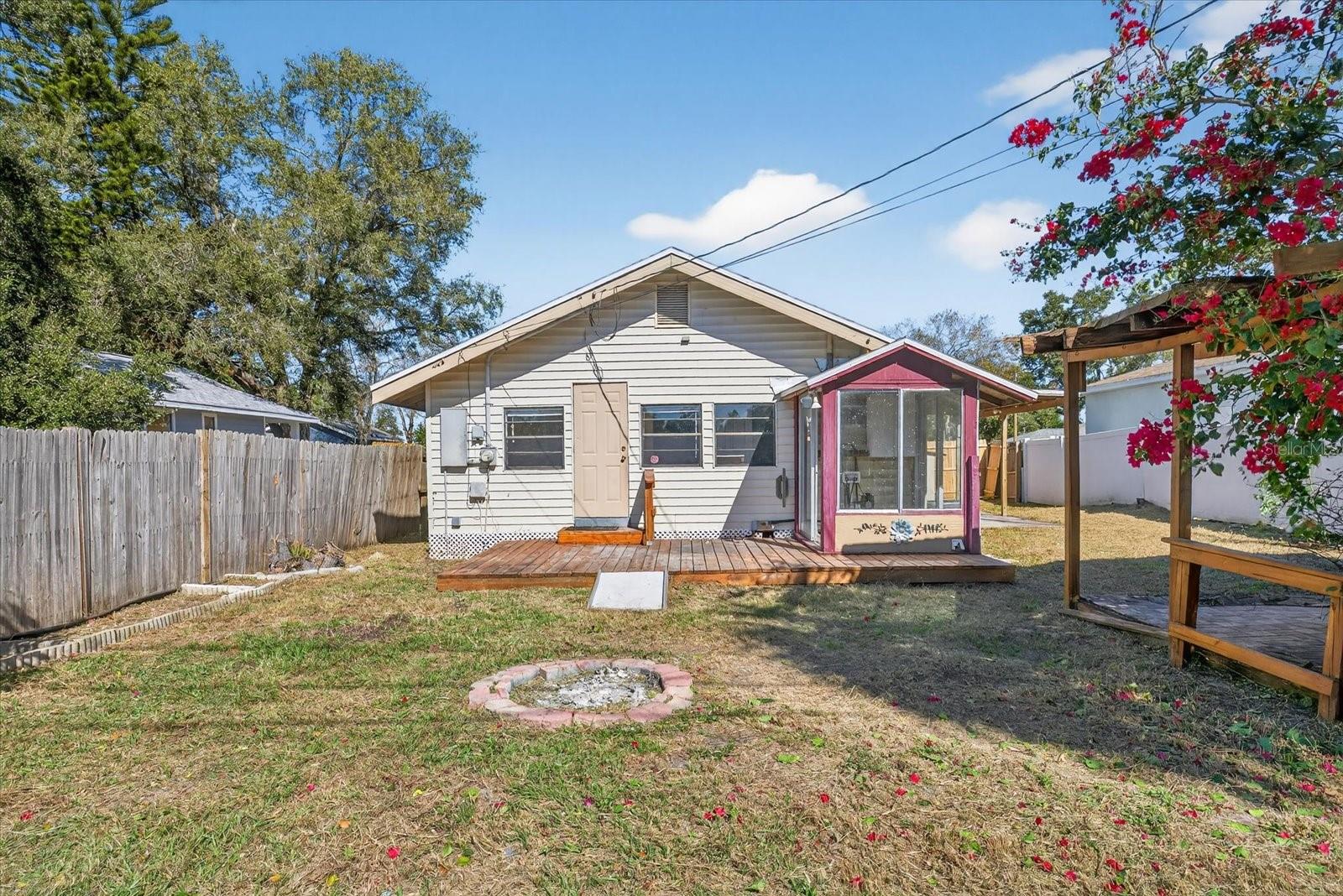 Image 29 of 34 For 2850 59th Avenue N