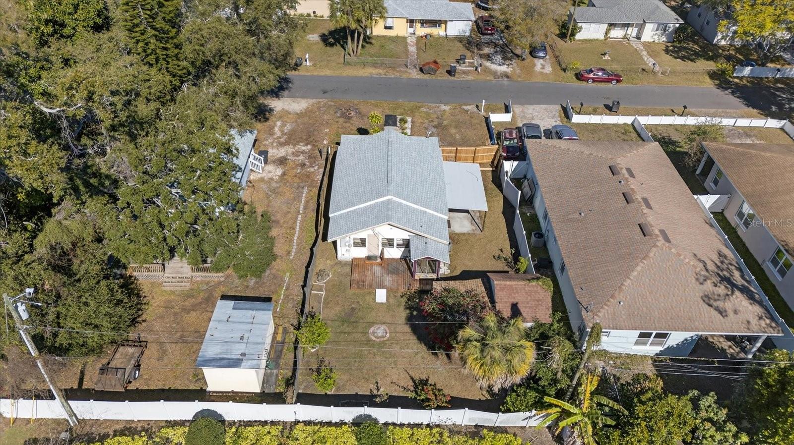 Image 5 of 34 For 2850 59th Avenue N