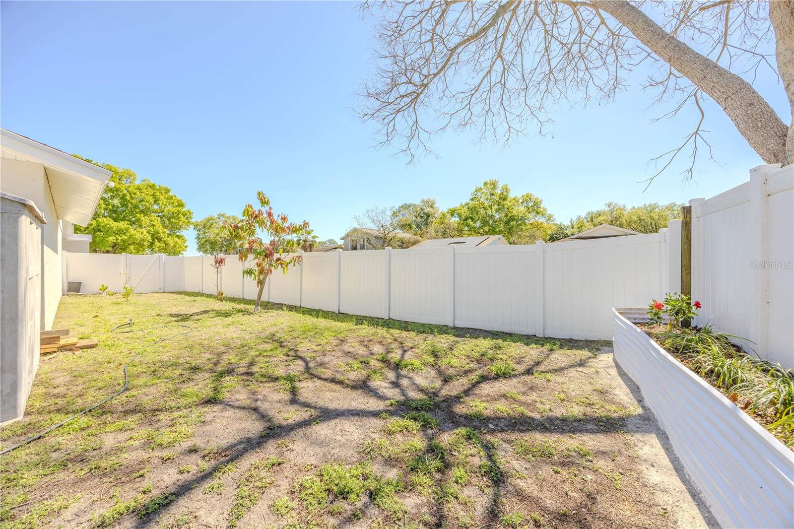 Image 30 of 37 For 10002 Oakengate Place