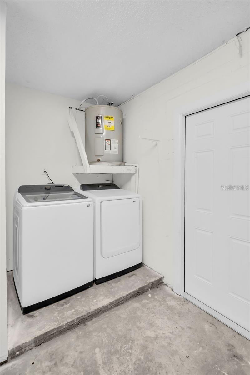 Image 20 of 22 For 12392 Cumberland Drive