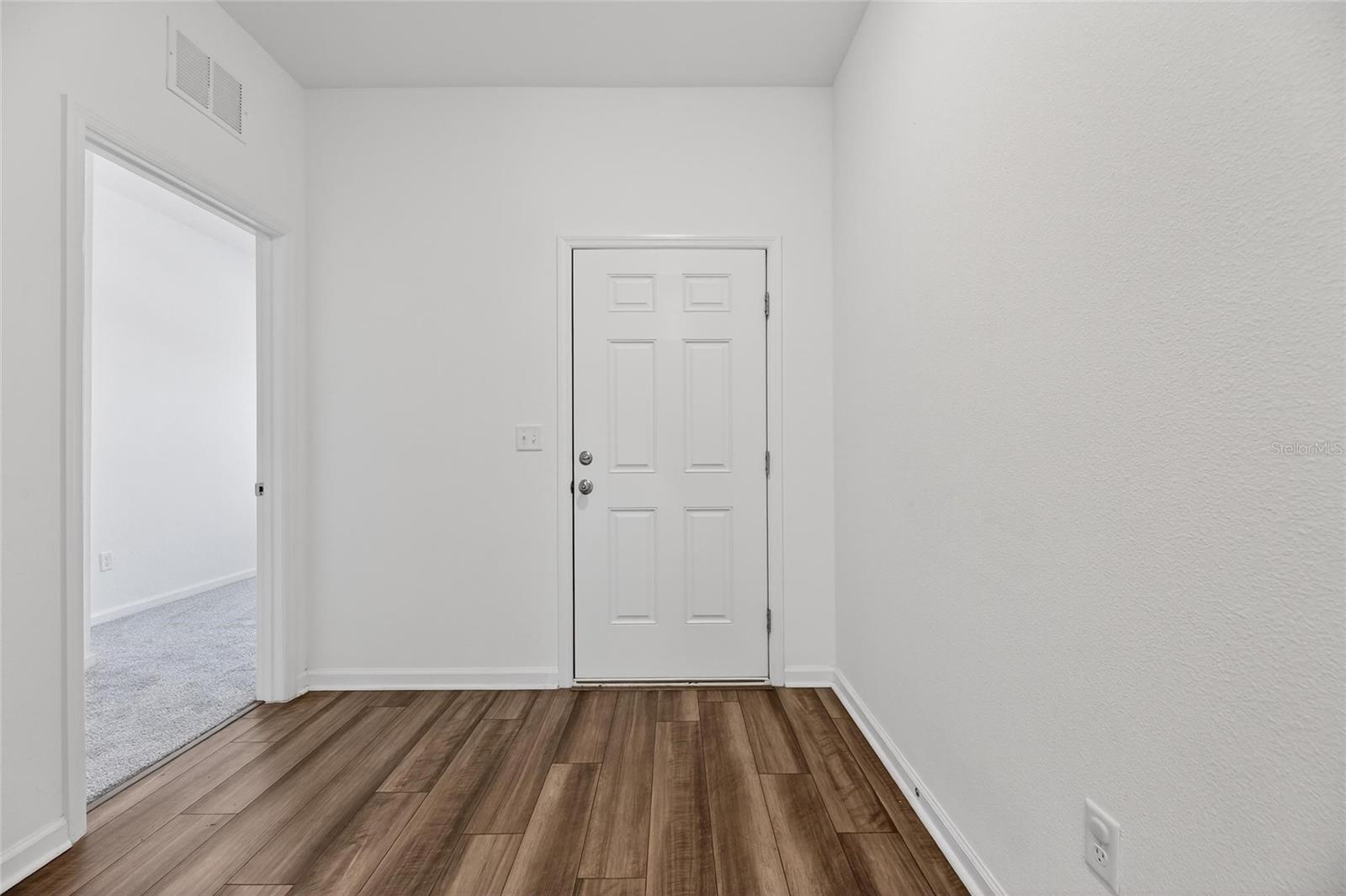 Image 10 of 37 For 1363 Anchor Bend Drive