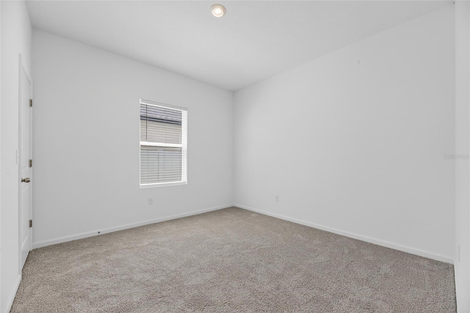 Image 19 of 37 For 1363 Anchor Bend Drive