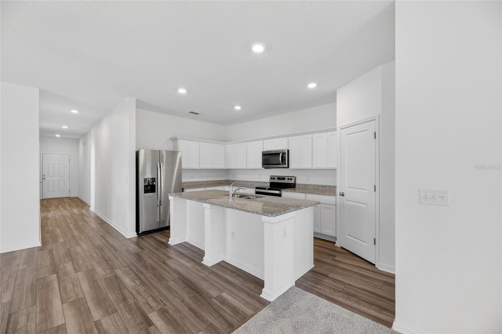 Image 5 of 37 For 1363 Anchor Bend Drive