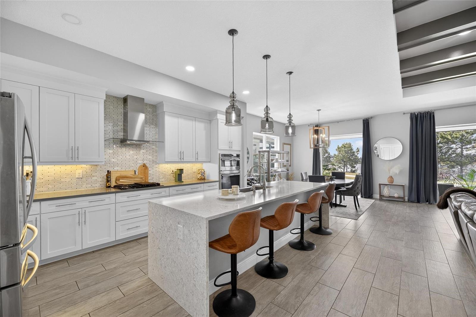 Image 12 of 51 For 7317 Hourglass Drive