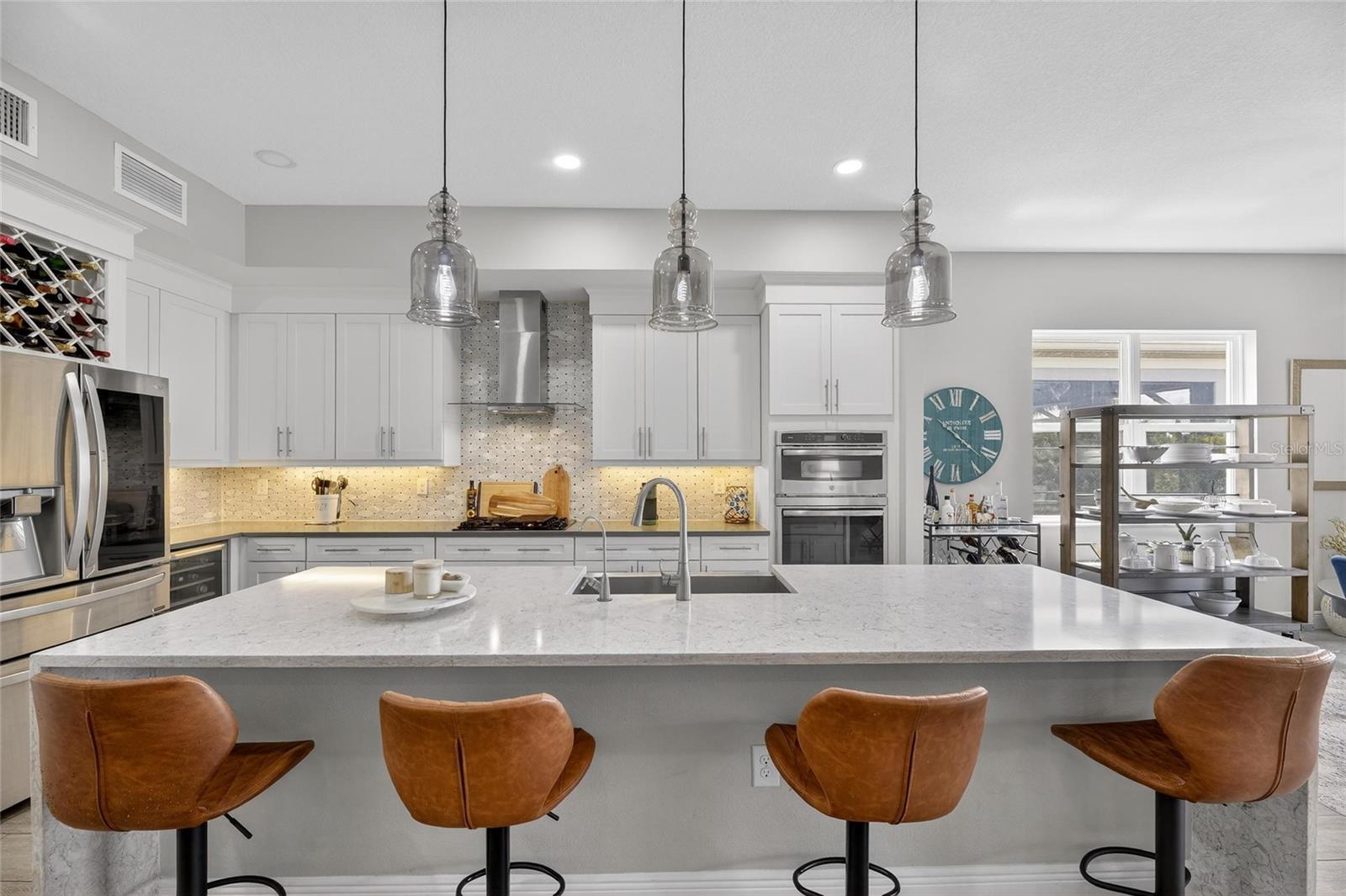 Image 13 of 51 For 7317 Hourglass Drive