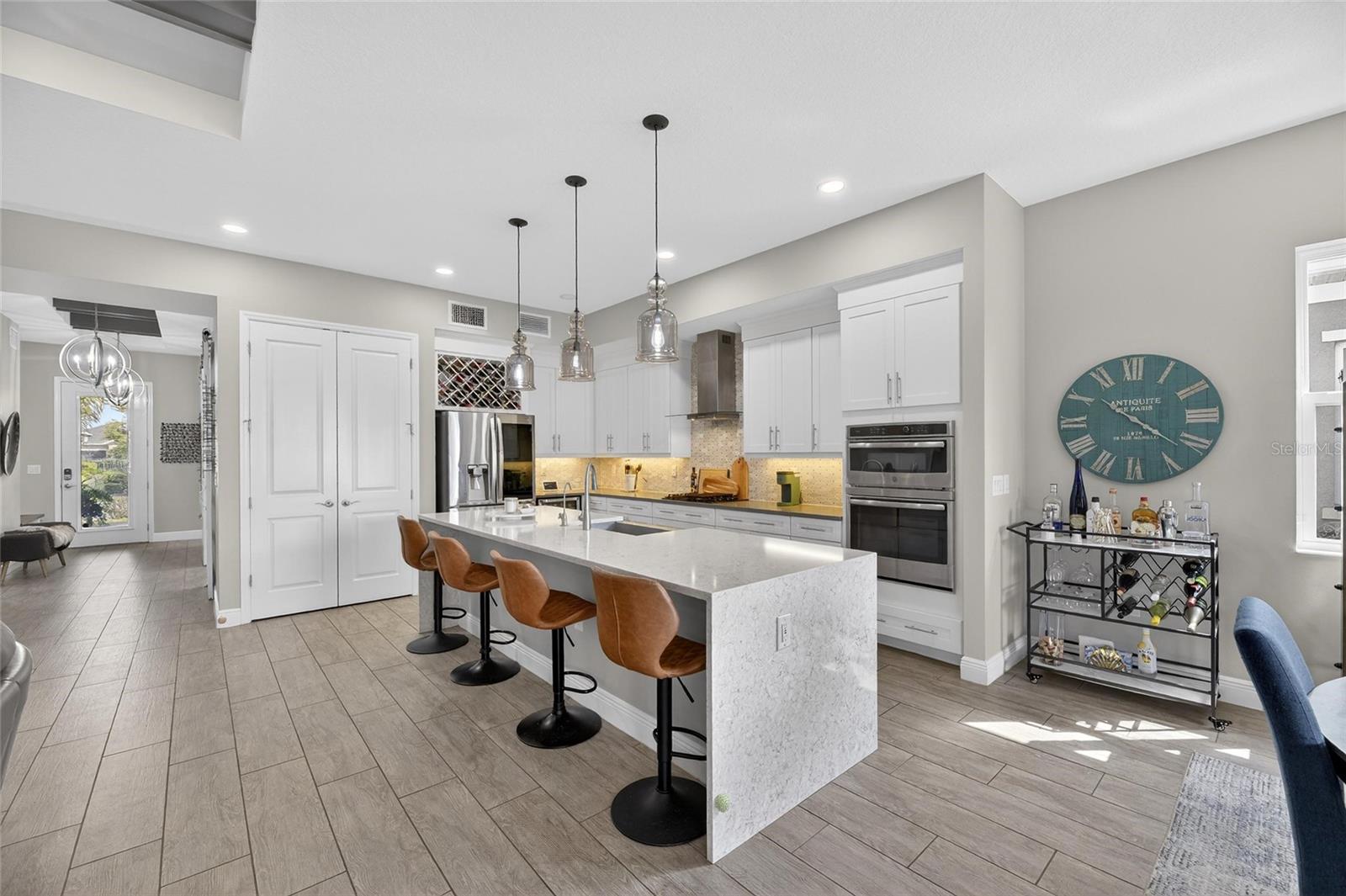 Image 14 of 51 For 7317 Hourglass Drive