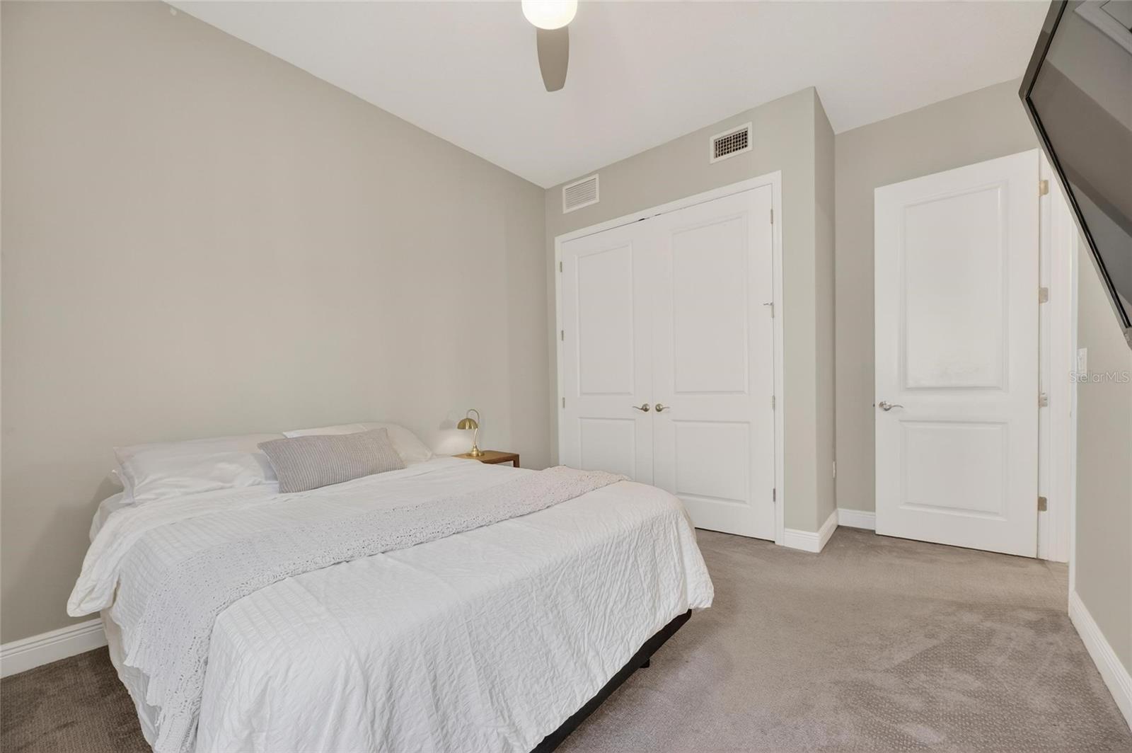 Image 39 of 51 For 7317 Hourglass Drive