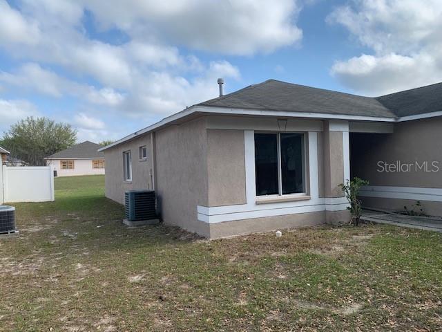 Listing photo id 15 for 3136 Pine Top Drive