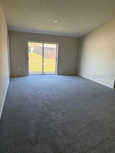 Listing photo id 0 for 3136 Pine Top Drive