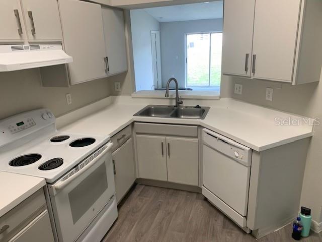 Listing photo id 3 for 3136 Pine Top Drive