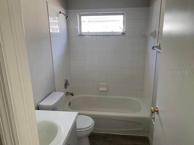 Listing photo id 6 for 3136 Pine Top Drive