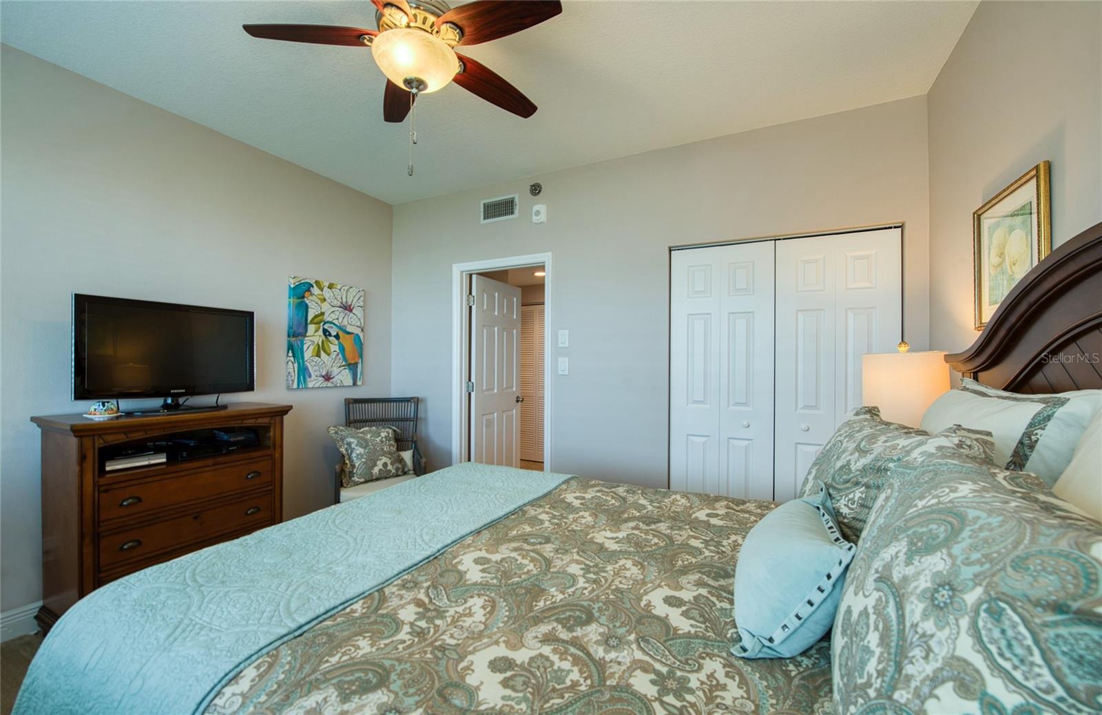 Image 35 of 58 For 7984 Sailboat Key Boulevard S 502