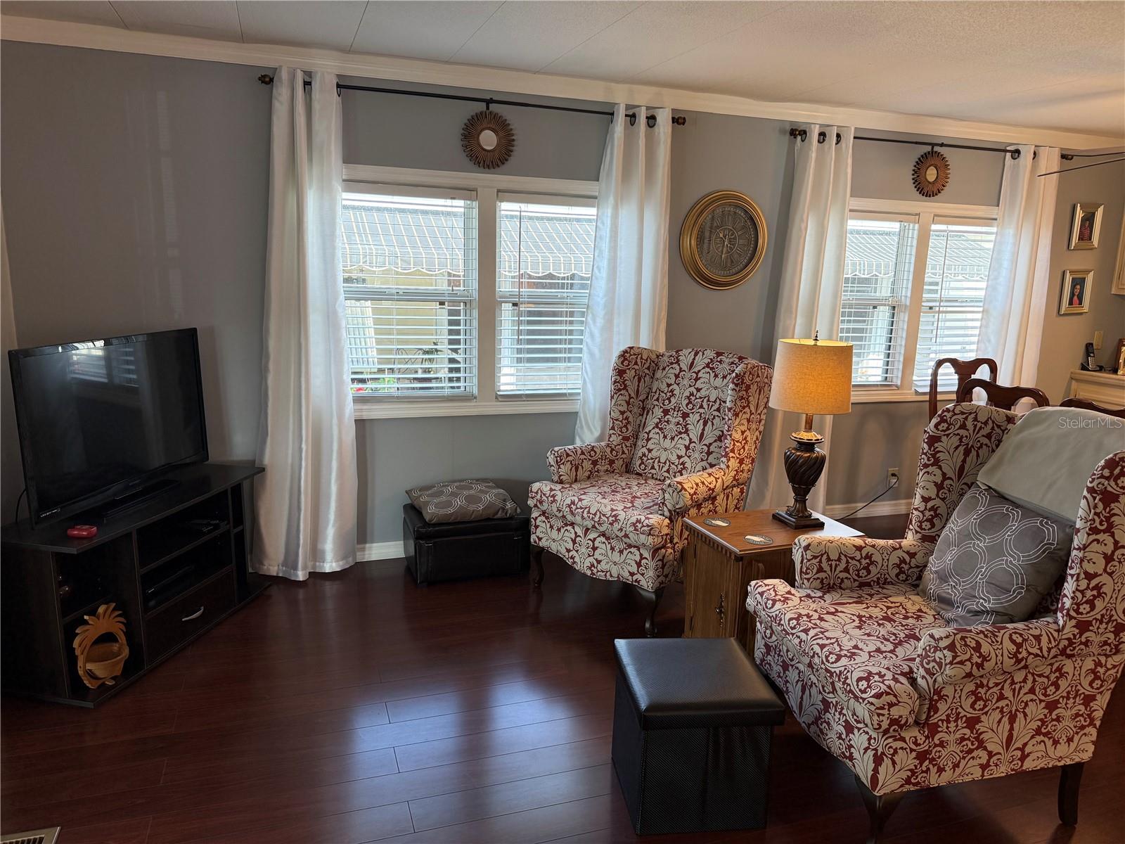 Image 10 of 33 For 34541 Violet Drive N