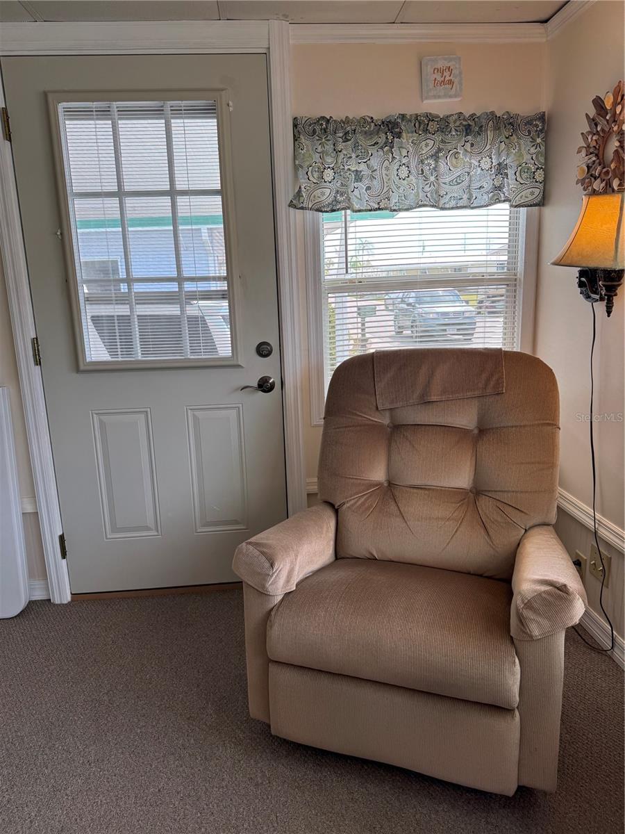 Image 12 of 33 For 34541 Violet Drive N