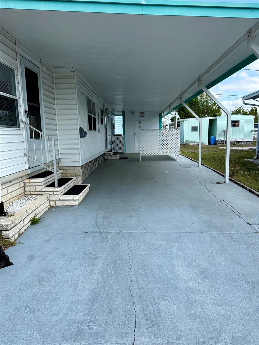 Image 2 of 33 For 34541 Violet Drive N