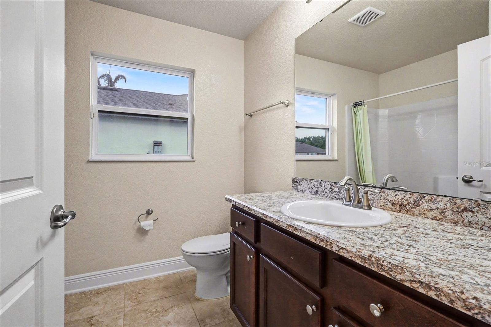 Image 12 of 15 For 1569 Lemon Ave