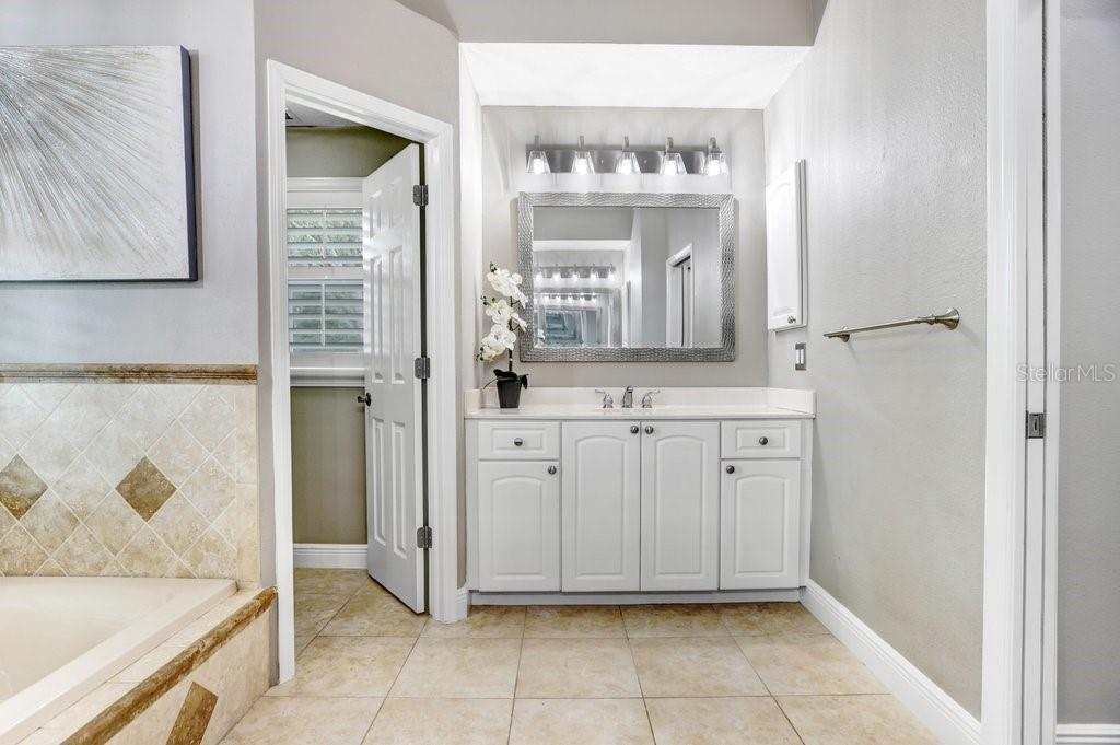 Image 19 of 75 For 10201 Millport Drive