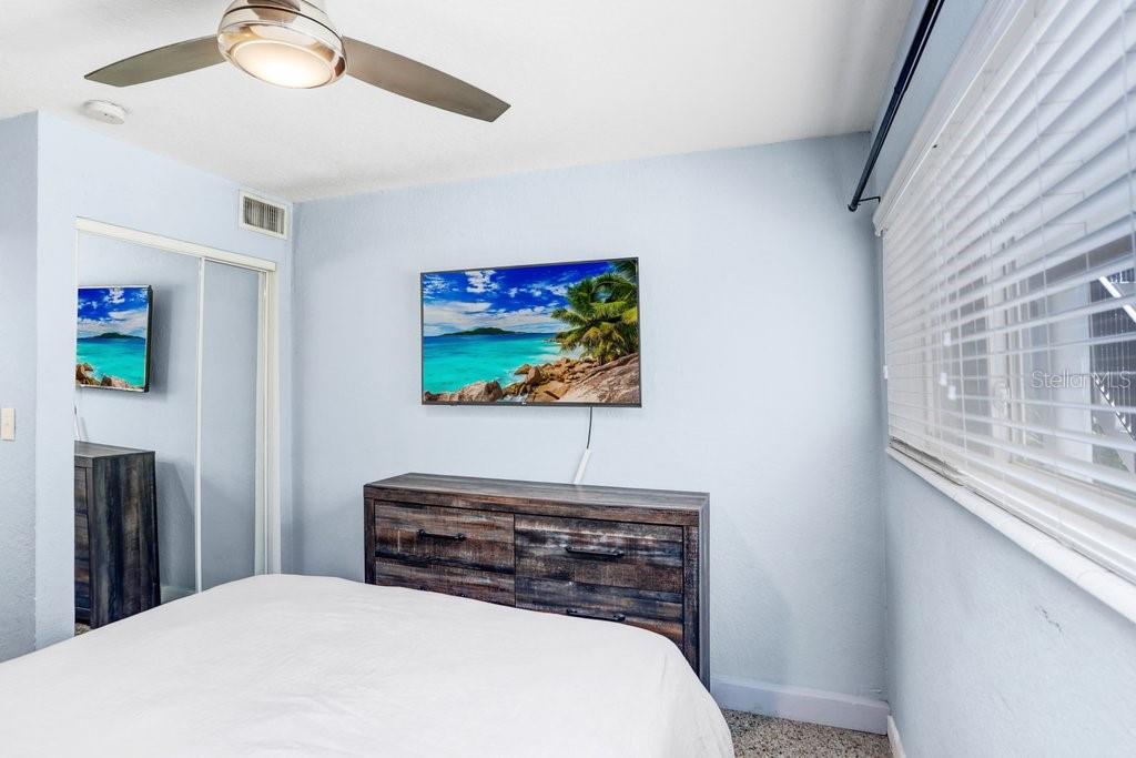 Image 13 of 20 For 212 Church Avenue 110