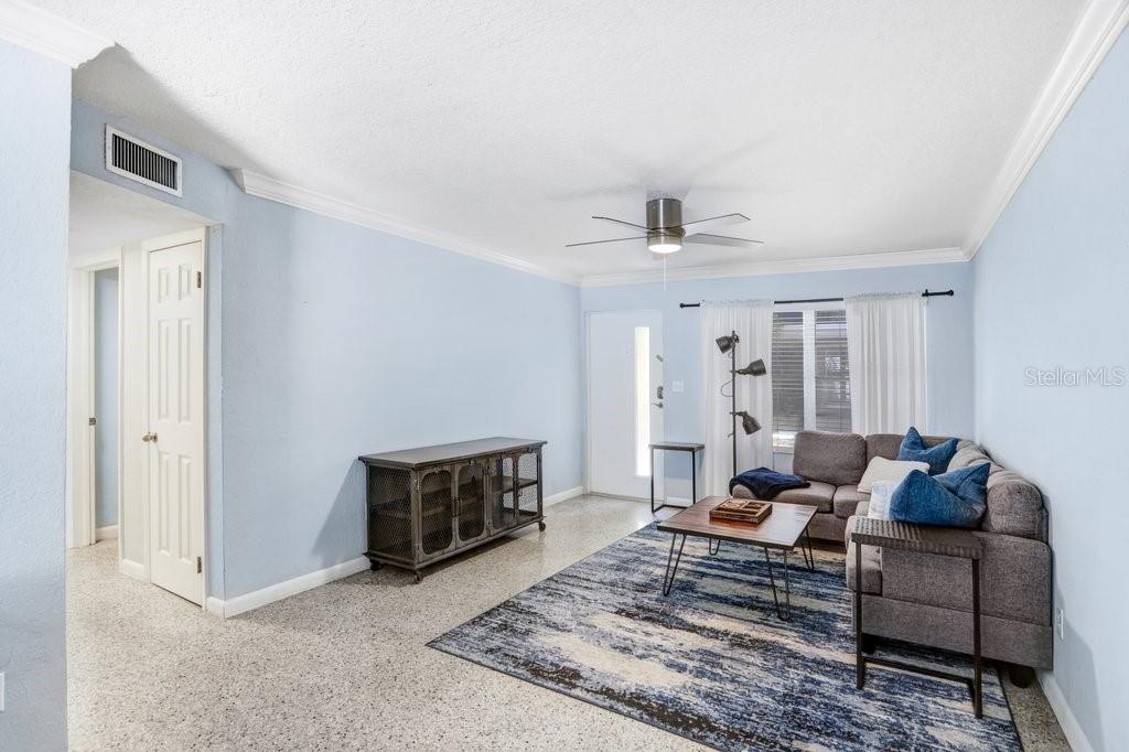 Image 6 of 20 For 212 Church Avenue 110