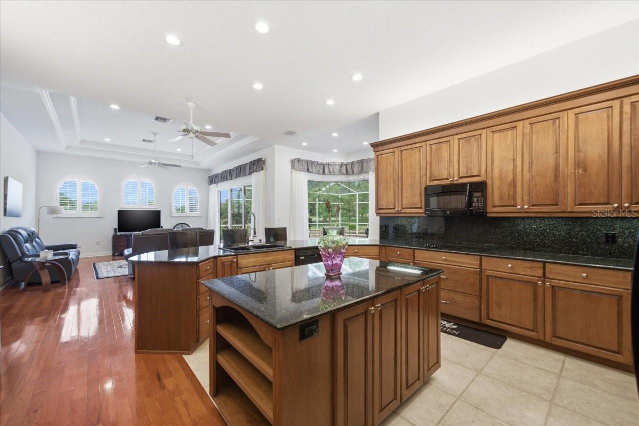 Image 11 of 55 For 5021 Championship Cup Lane