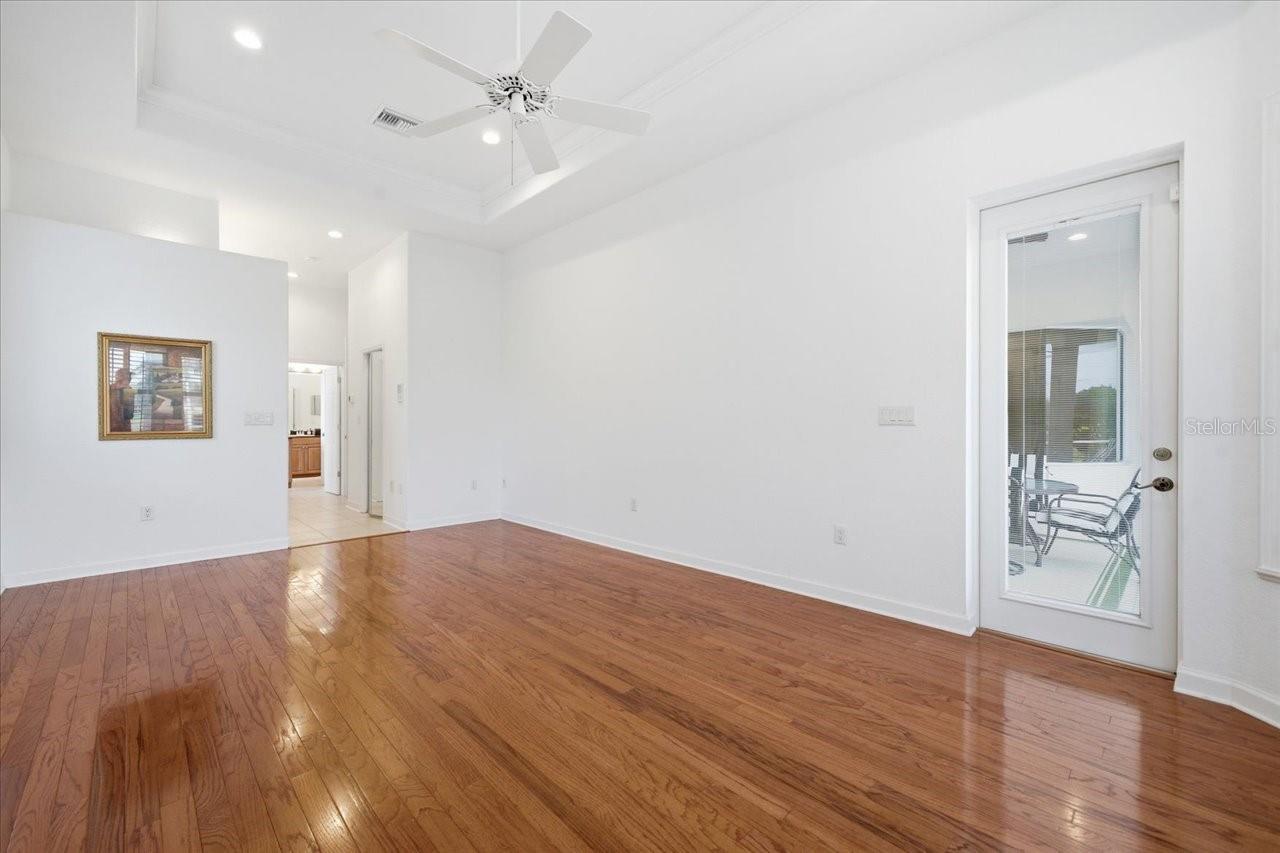 Image 17 of 55 For 5021 Championship Cup Lane