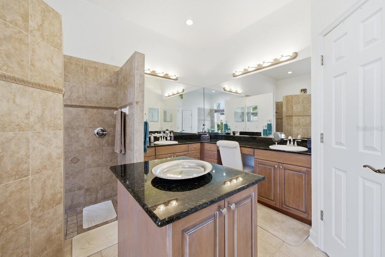 Image 18 of 55 For 5021 Championship Cup Lane