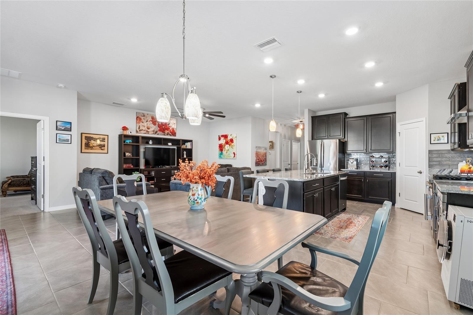 Image 12 of 59 For 9845 Shoreline View Way