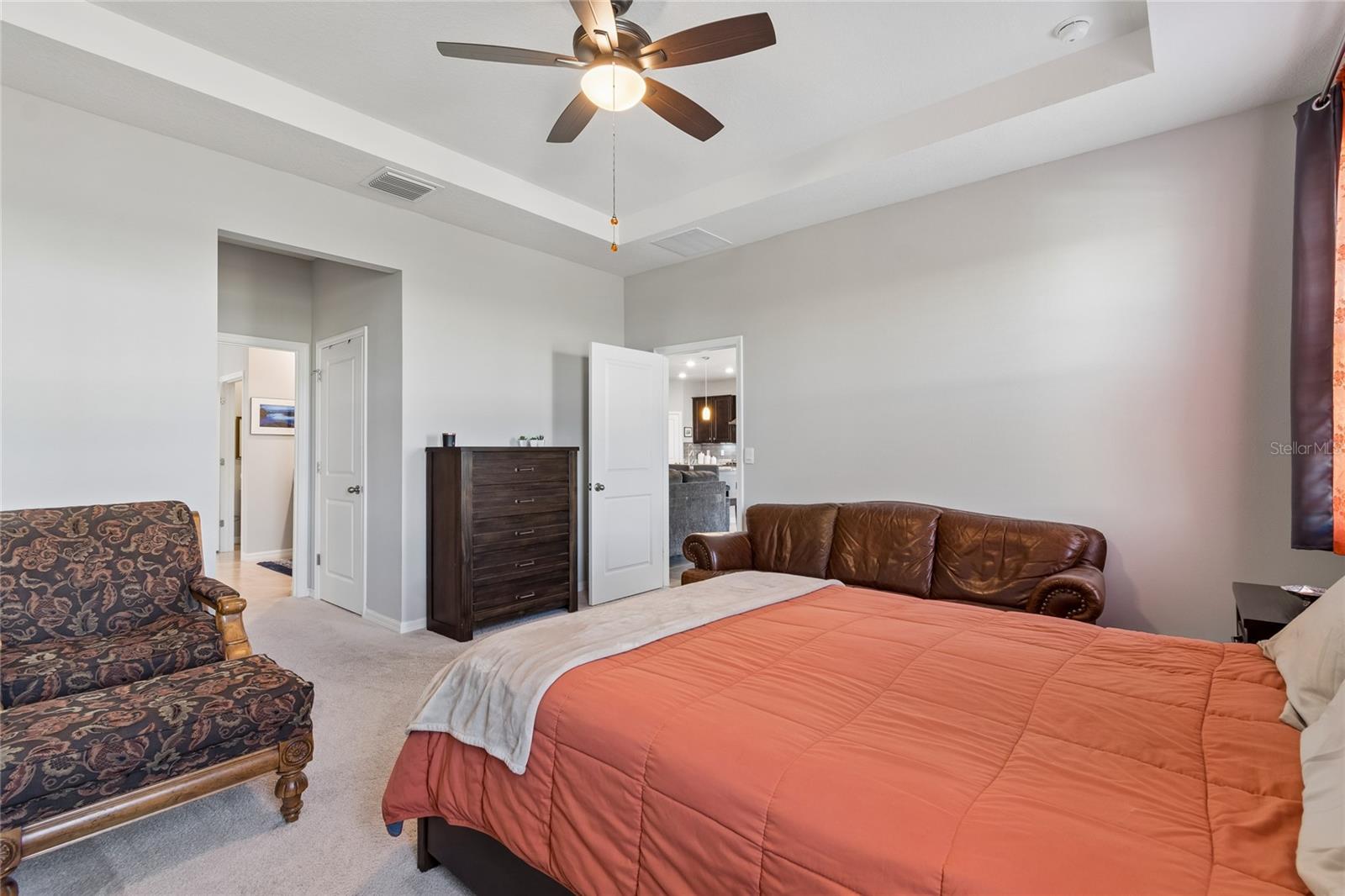 Image 18 of 59 For 9845 Shoreline View Way