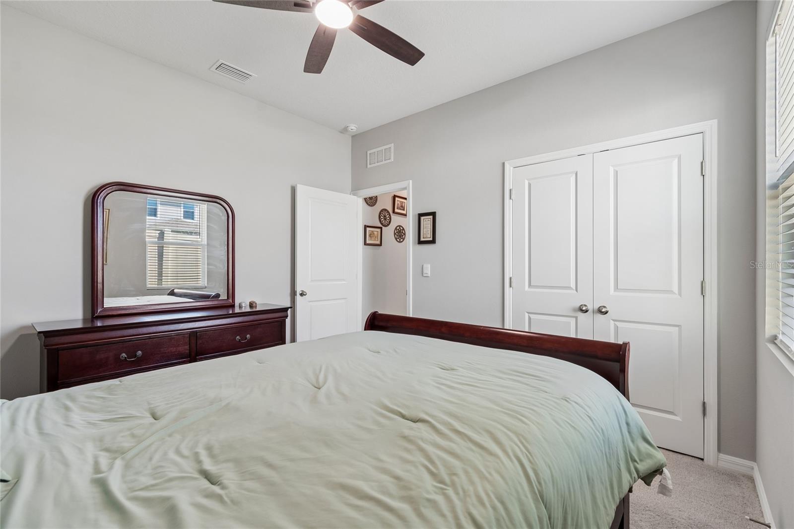 Image 29 of 59 For 9845 Shoreline View Way