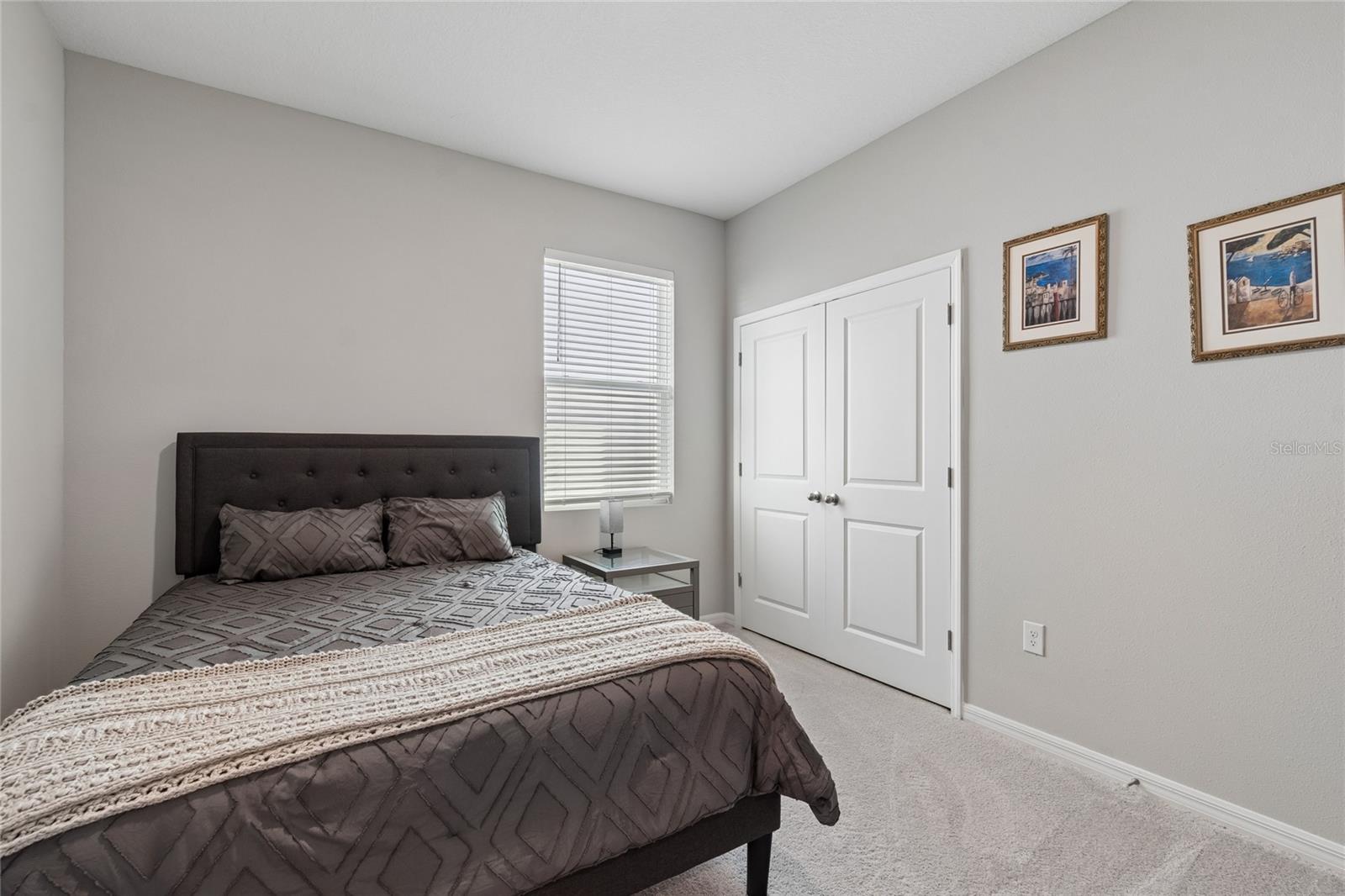 Image 31 of 59 For 9845 Shoreline View Way