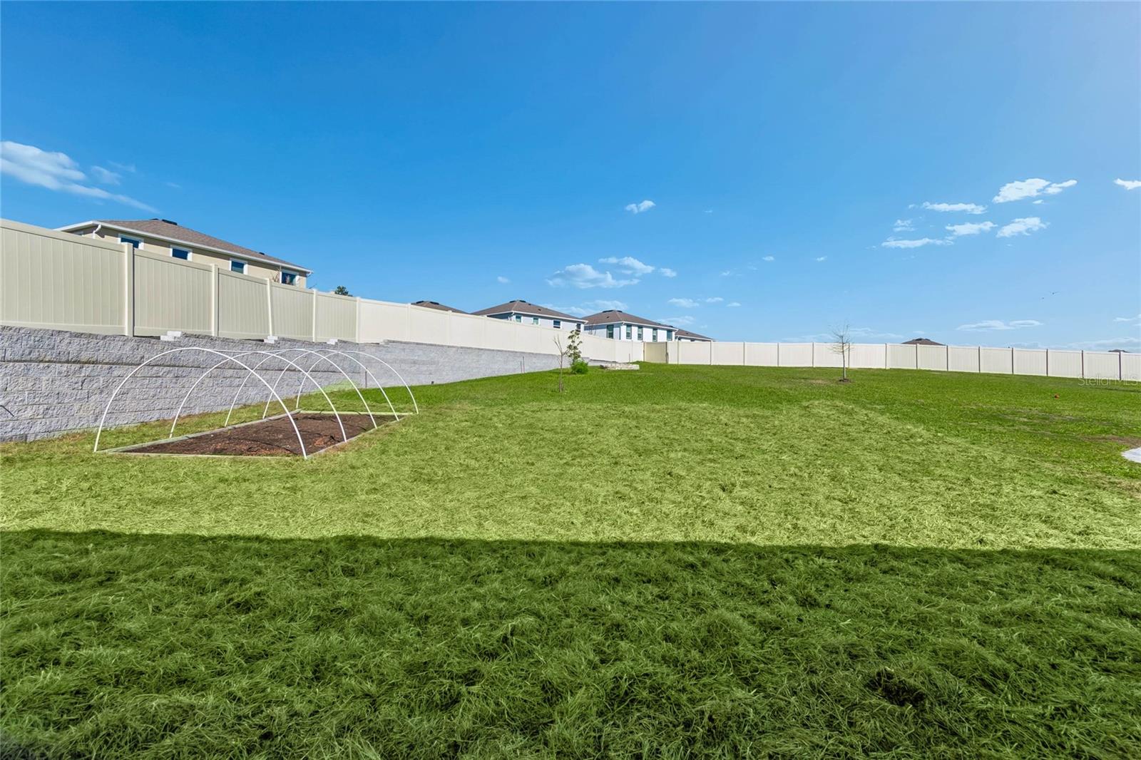 Image 38 of 59 For 9845 Shoreline View Way