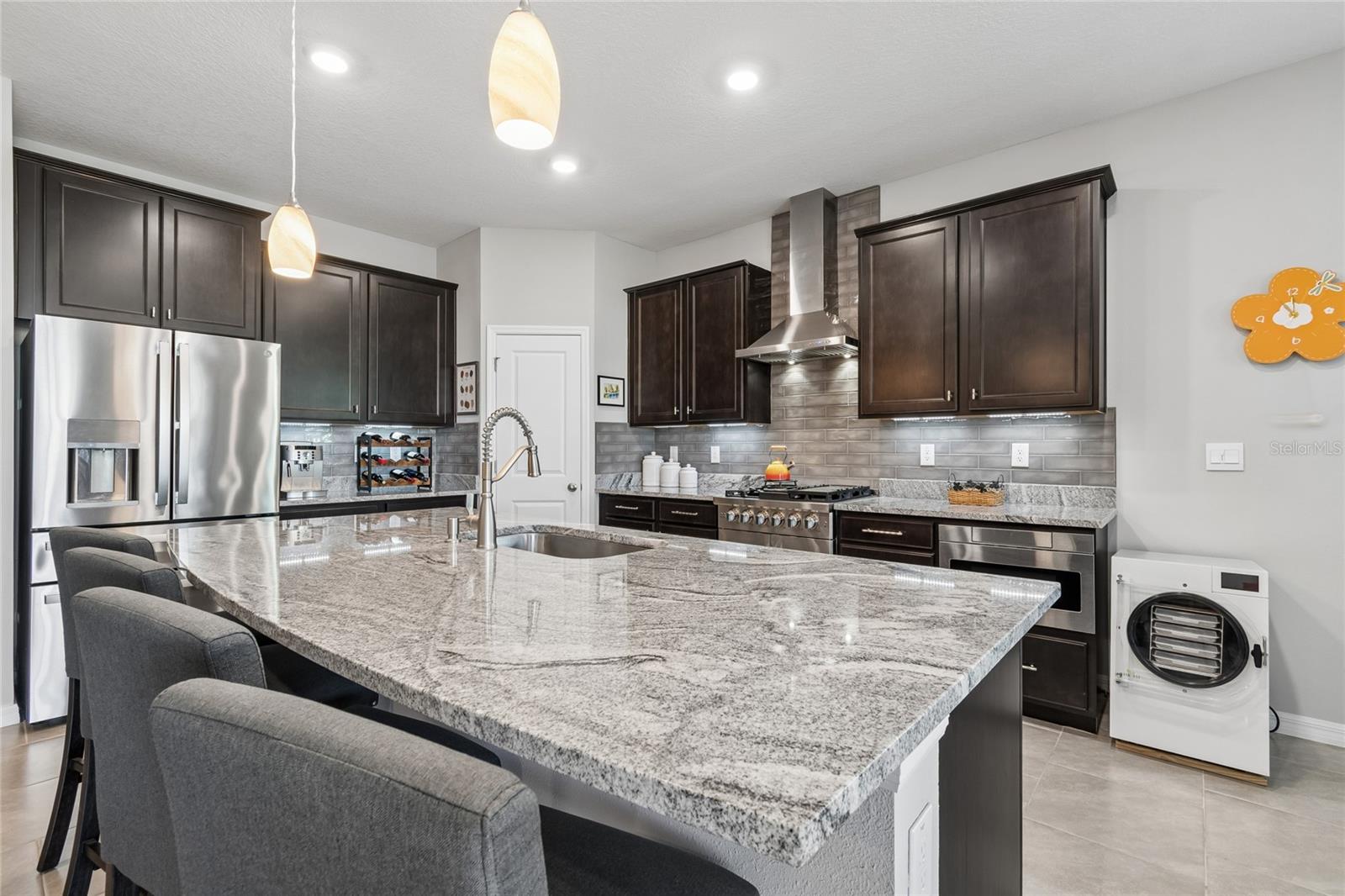 Image 5 of 59 For 9845 Shoreline View Way