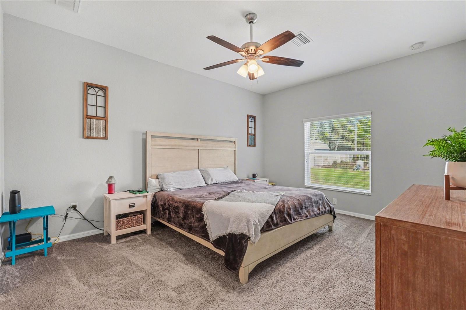 Image 14 of 34 For 18020 Macassar Road