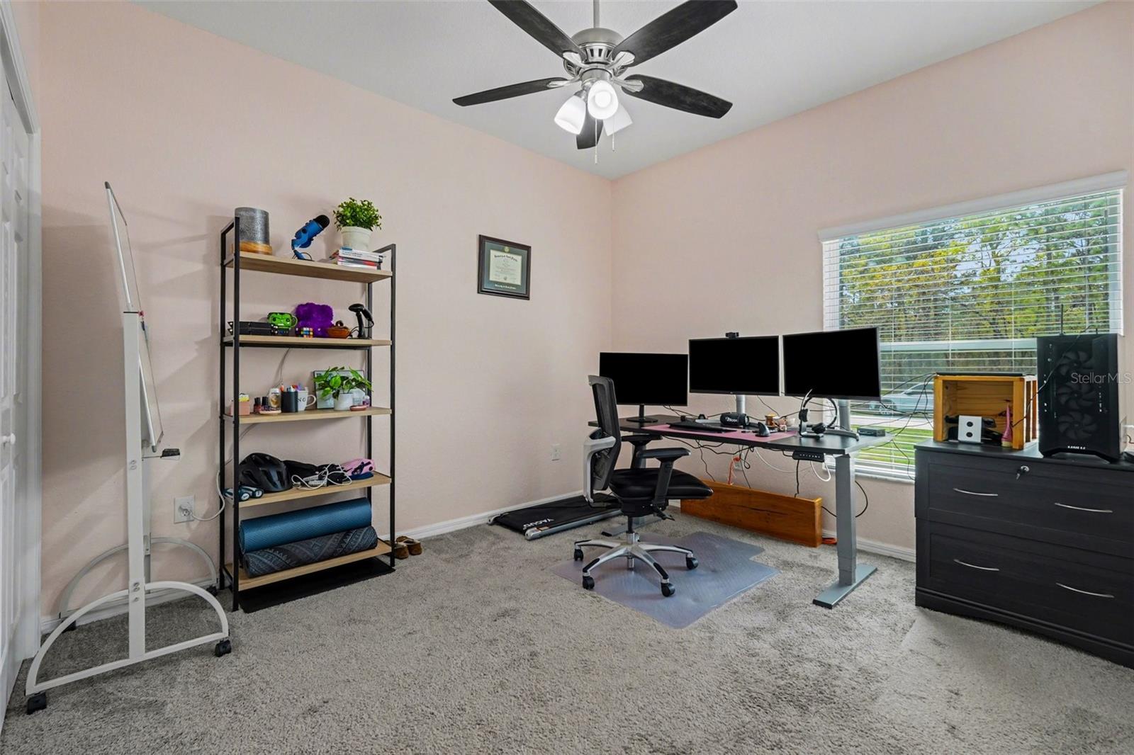 Image 18 of 34 For 18020 Macassar Road